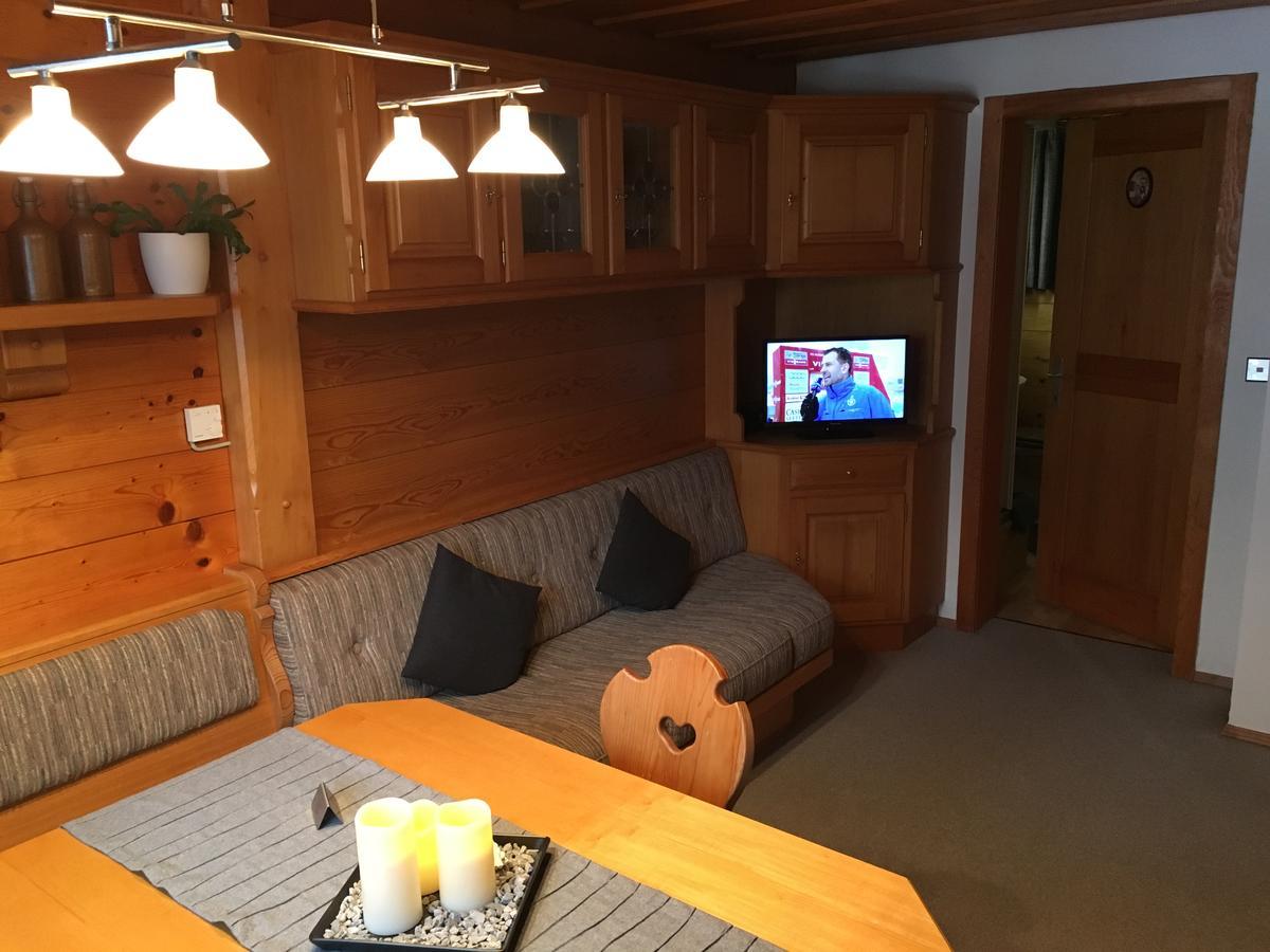 Ferienwohnungen Im Blockhaus Metzler Schwarzenberg im Bregenzerwald Extérieur photo